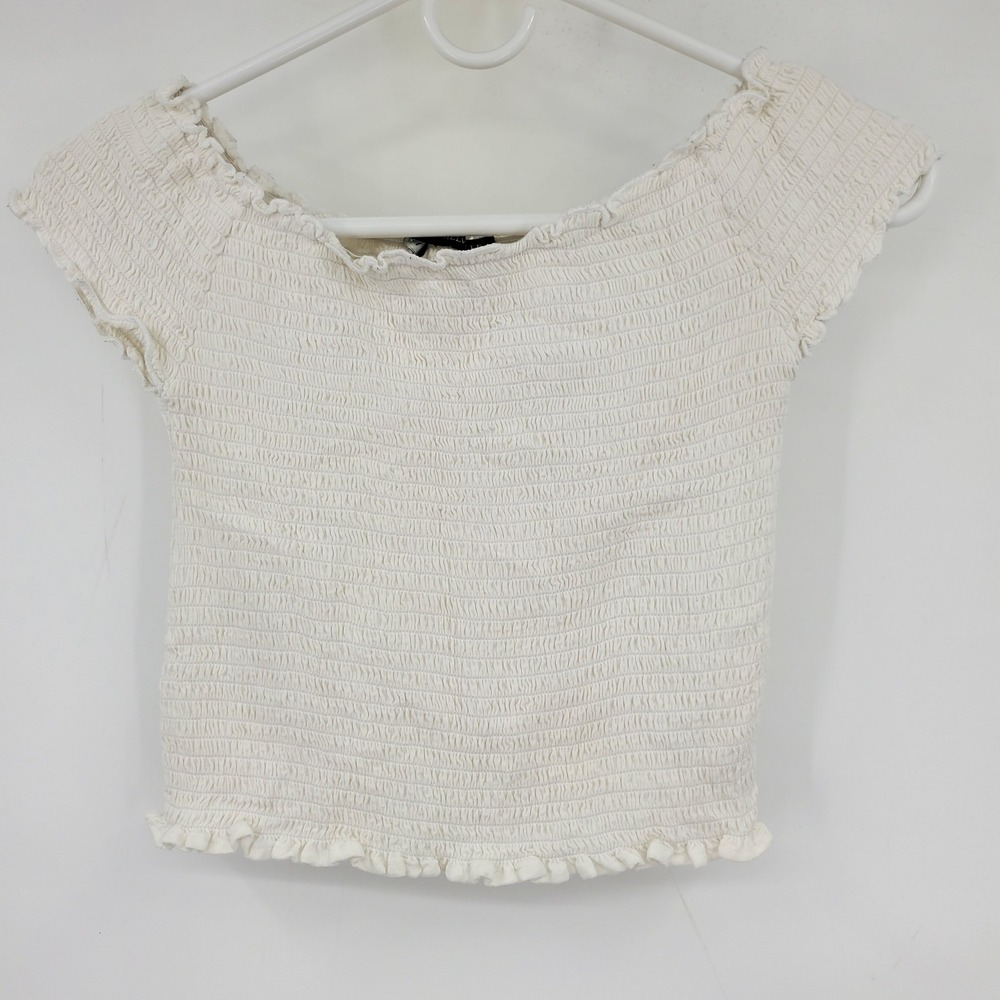 Brandy Melville White Smocked Off the Shoulder Crop Top Lettuce Trim One Size‎